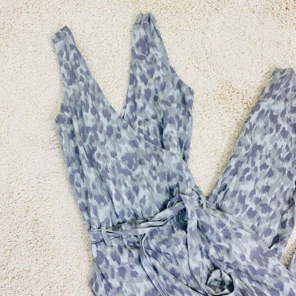 Anthropologie Cloth & Stone Olive Green Jumpsuit M - Picture 3 of 7